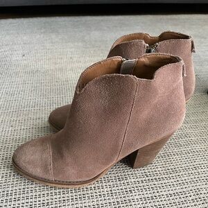 Susina tan beige suede leather ankle boots